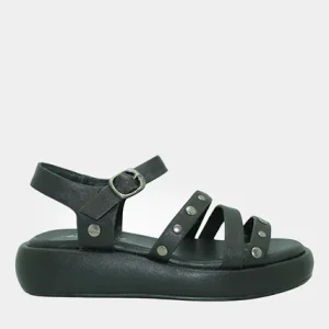 SANDALIAS RASAS COM TACHAS